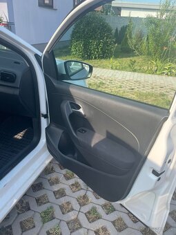 VW POLO 1.0 benzín 44kw - 9