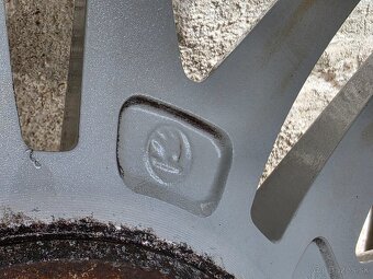 Škoda Themisto R18 5x112 ORIGINAL OEM - 9