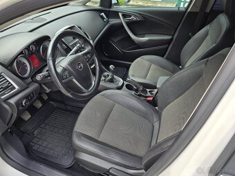 Opel Astra 1,4 Turbo - 9