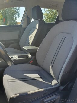 Predám Seat Leon combi style 2.0 Tdi DSG Virtual cockpit - 9