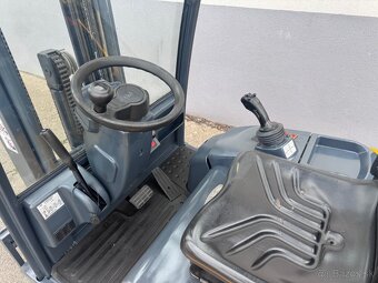 Vysokozdvižný vozík Jungheinrich 1,3t AKU triplex - 9