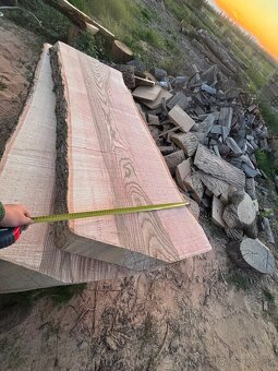 Predám rezivo Jaseň, šírka foršní od 50cm-130cm - 9
