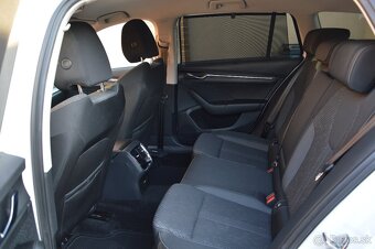 ŠKODA OCTAVIA Style Plus 2.0 TDI  LED Matrix svetlomety ACC - 9