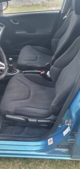 Honda Jazz 1,4 benzín 2009 - 9