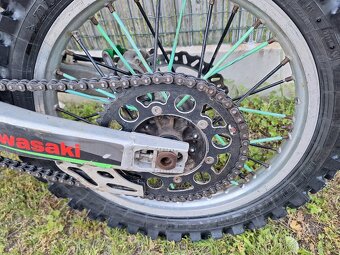 Kawasaki kxf 250 - 9