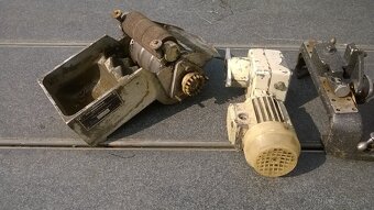indigátor, delička a odkalovač - 9
