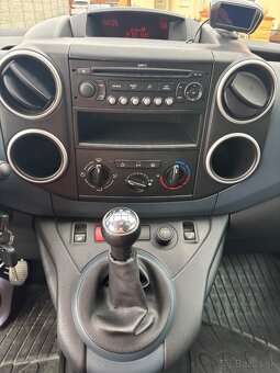 Predam Peugeot partner tepee 1.6 diesel r.v 2009 160 657KM - 9
