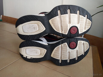 Panske vodeodolne botasky NIKE AIR Monarch. - 9