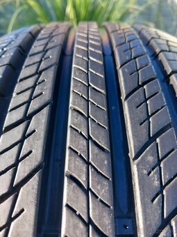 215/60 r17 celoročné pneumatiky - 9