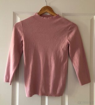 ————Bledoružový sveter Reserved, S/36, 5.80 E———— - 9