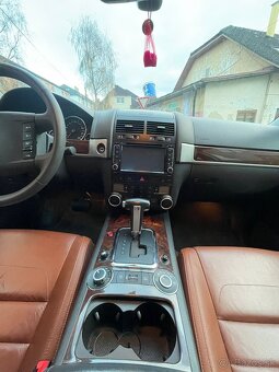 predám / vymením VW Touareg , 3.0 TDI - 9