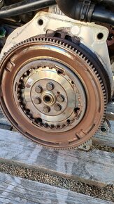 Škoda Octavia 1.6 TDI  rok 2017 - 9