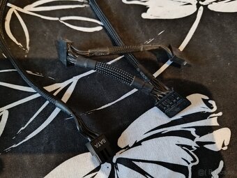 evga supernova 1200 p2 - 9