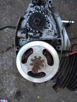 predám motor na CZ-125-150 - 9