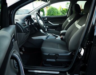 FORD KUGA 2.0 TDCI 4x4 -137tis km- 120kW-2011-ŤAŽNE-KAMERA - 9
