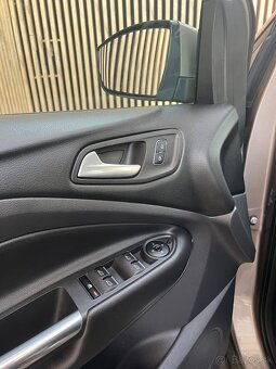 Ford Kuga 1.5 EcoBoost ST-Line AWD A/T - 9