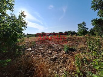 Predáme stavebný pozemok 662m2 Milhosť, komplet IS - 9