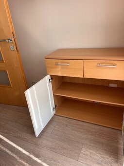 Zostava nábytku- 4 kusy- komoda+vitrína+skrinka+polica - 9