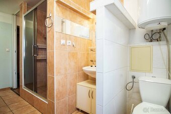 Tehlový 2-izbový byt na ul. Zváračská, Komárno – 57m2 - 9