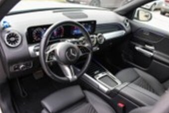 Mercedes-Benz GLB 200d A/T - 9