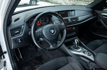 BMW X1 XDrive 18d M-packet - 9
