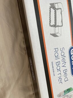Bezpečnostná zábrana na posteľ 120 cm viac farieb - 9