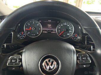 VW TOUAREG - 9