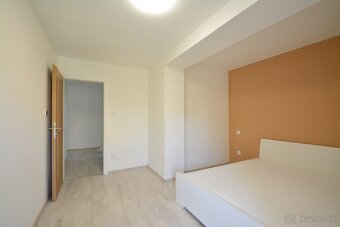Prenájom 3 izb. byt s terasou v rod. dome, Poprad - Východ - 9