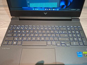 Victus by HP 15-fa0021nc - 9