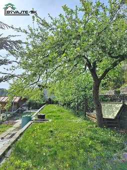 Záhrada s chatkou v záhradkárskej osade 600 ročnice v Prievi - 9