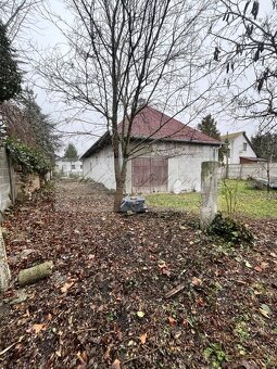 Rodinný dom s priestranným pozemkom na priamy predaj v centr - 9