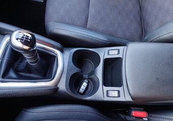 NISSAN QASHQAI 1.2 DIG-T VISIA - 9