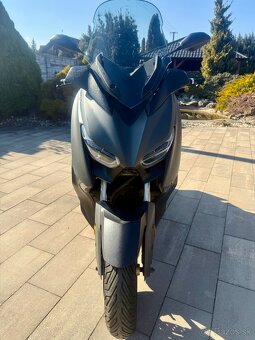 YAMAHA X MAX 125 - 9