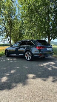 AUDI - A4 Avant 3.0 TDI Sport quattro S-line - 9