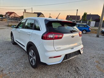 Kia niro - 9