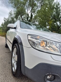 ŠKODA OCTAVIA SCOUT 2 COMBI 2.0 TDI CR 103KW 4X4 M6 2012 - 9