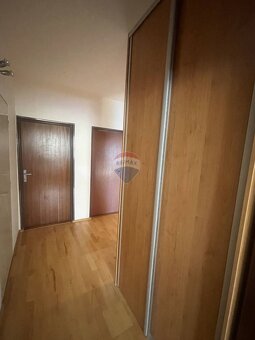 Na predaj 3i byt na ulici 9. mája v Brezne - 9