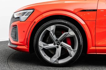 Audi SQ8 e-tron - 9
