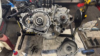 Yamaha YZF 250 2009 - 9