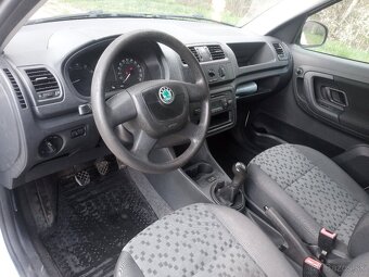 PREDAM SKODA PRAKTIK 1.2 12V ROOMSTER - 9