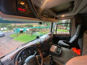 Tatra Phoenix 530,6x6 s hyd.rukou Epsilon+roztahovací návěs - 9