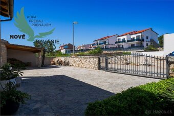 Krásna kamenná vila s bazénom na predaj - Vodice - Chorvátsk - 9