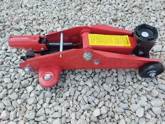 Predam novy hydraulicky zdvihak - 9