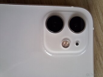 iPhone 12 - 9