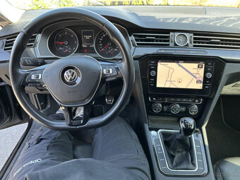 Areton 2.0 tdi 110kw Elegance - 9