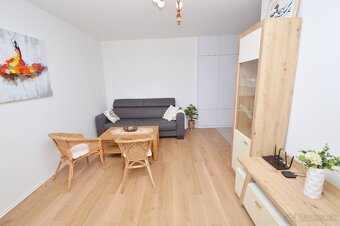 Predaj 2i byt s 7,15 m2 terasou, pivnicou, parkovaním, Rajka - 9