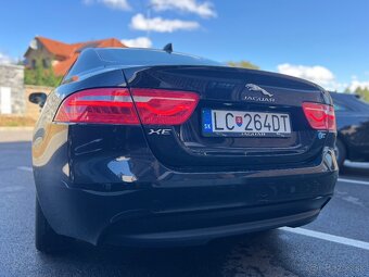 Jaguar XE 2.0D Prestige - 9