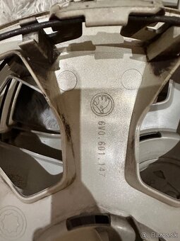 Snimac xenonu novy diel passat b7, skoda puklice, pas - 9