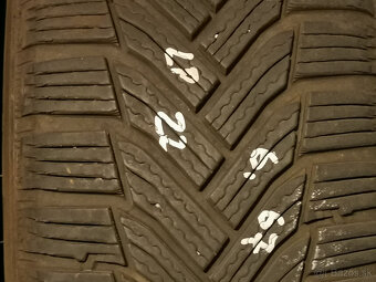 205/55 R16 - zimné pneu Michelin (4 ks) - DOT 22 - 6+ mm - 9