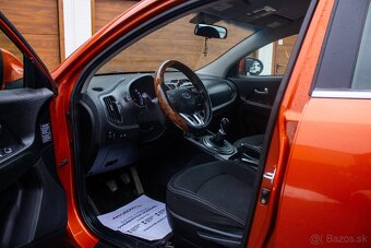 Kia Sportage 1.7 CRDi 2011 85kW M6 - 9